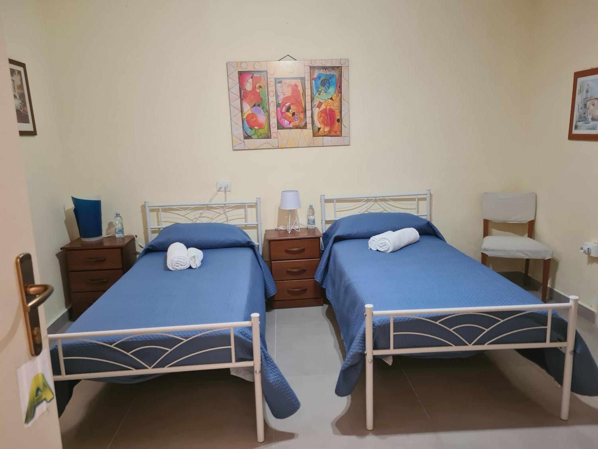 Hotel La Casa Di Emanuela Caltavuturo Habitación foto